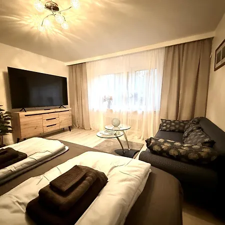 Апартаменты Neu Goldstadt Prestige - Modern Und *