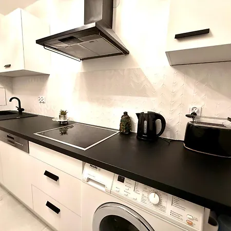 Апартаменты Neu Goldstadt Prestige - Modern Und Пфорцхайм