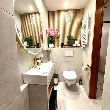Апартаменты Neu Goldstadt Prestige - Modern Und *