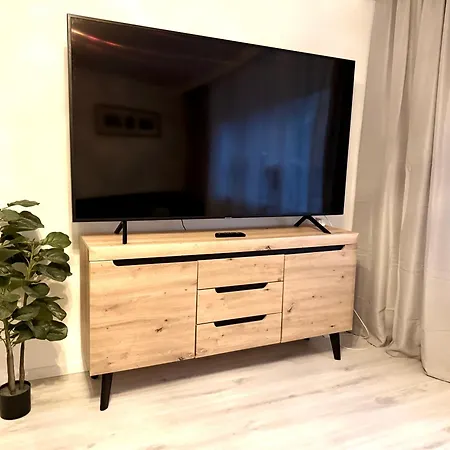 Апартаменты Neu Goldstadt Prestige - Modern Und