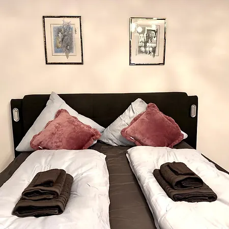 Neu Goldstadt Prestige - Modern Und *