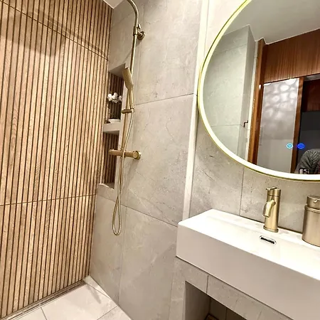Апартаменты Neu Goldstadt Prestige - Modern Und *