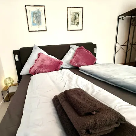 Neu Goldstadt Prestige - Modern Und