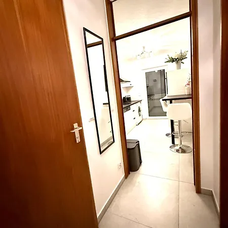 Neu Goldstadt Prestige - Modern Und Апартаменты Пфорцхайм